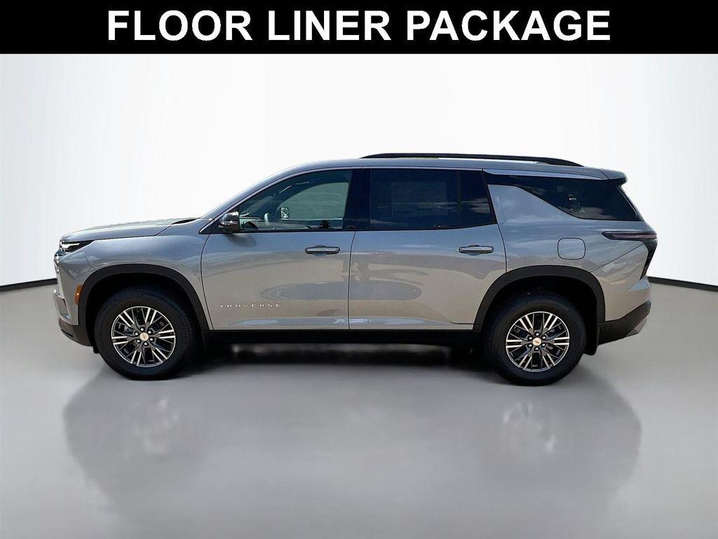 new 2026 Chevrolet Traverse car, priced at $43,697