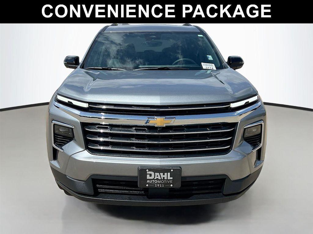new 2026 Chevrolet Traverse car, priced at $43,697