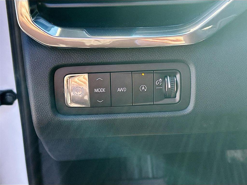 new 2026 GMC Acadia car, priced at $52,270