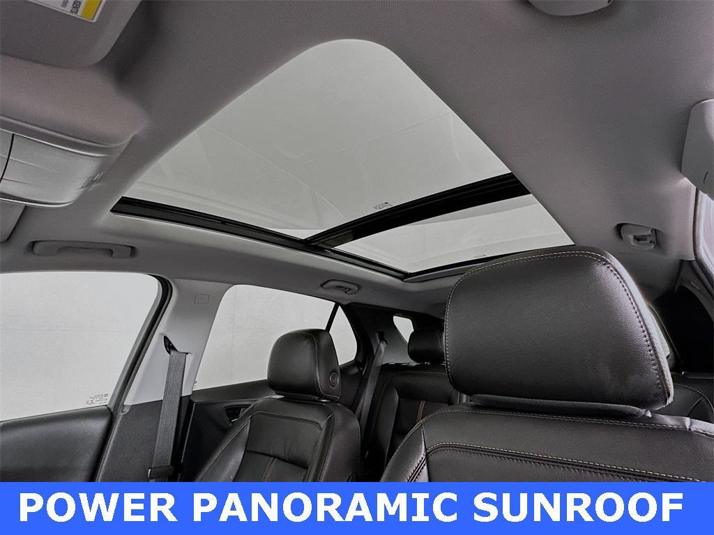 used 2023 Chevrolet Equinox car, priced at $24,400