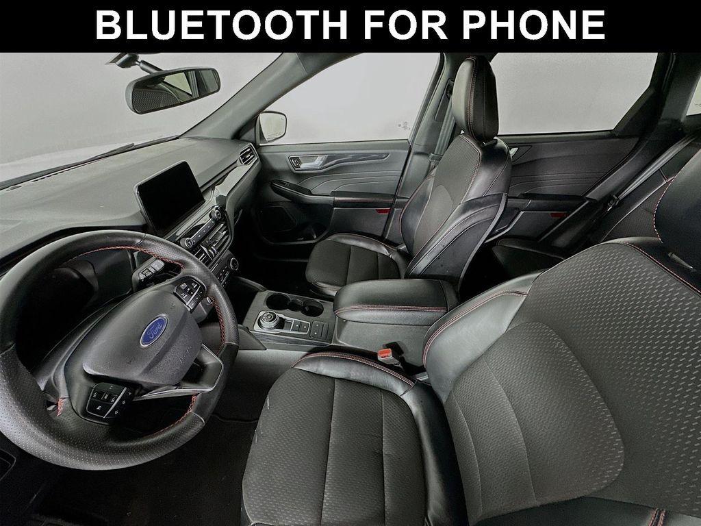 used 2025 Ford Escape car, priced at $23,900