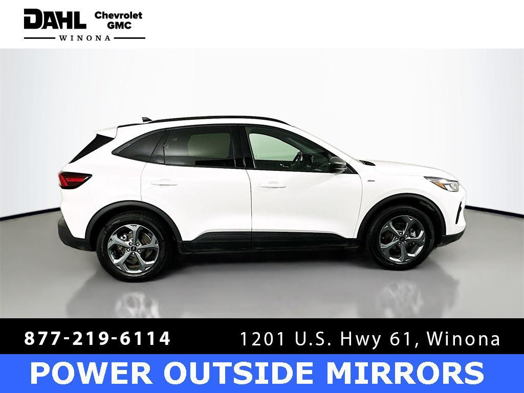 used 2025 Ford Escape car, priced at $23,400