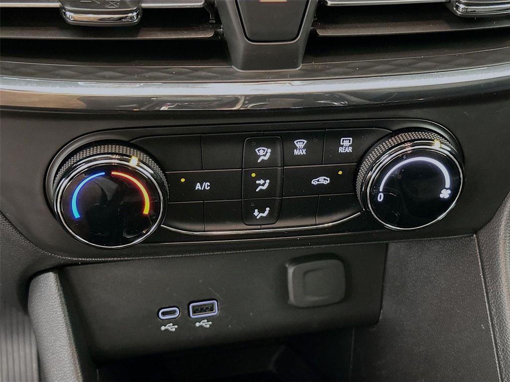 used 2025 Buick Encore GX car, priced at $20,249