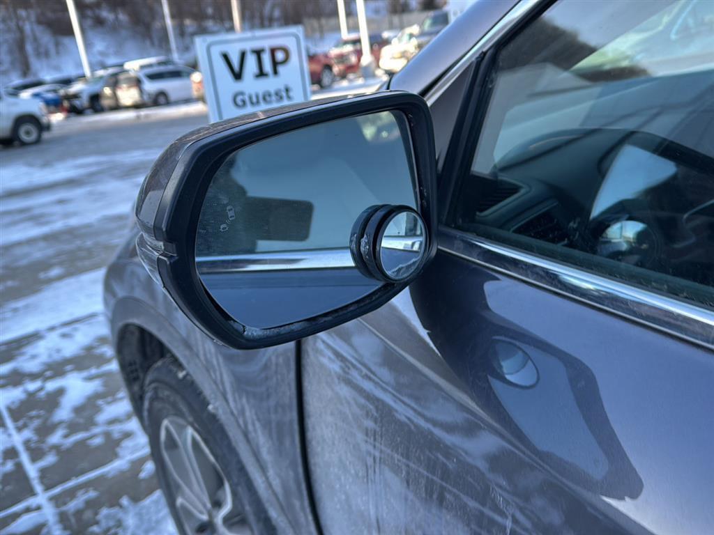 used 2022 Honda CR-V car, priced at $26,900