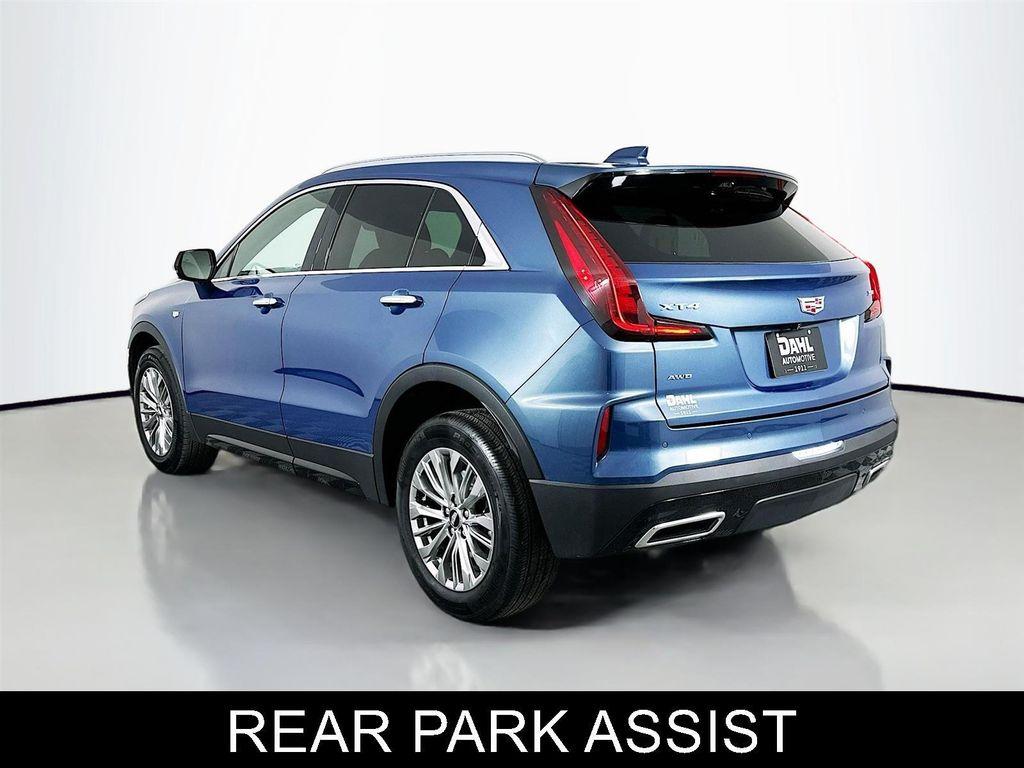 used 2024 Cadillac XT4 car, priced at $33,900