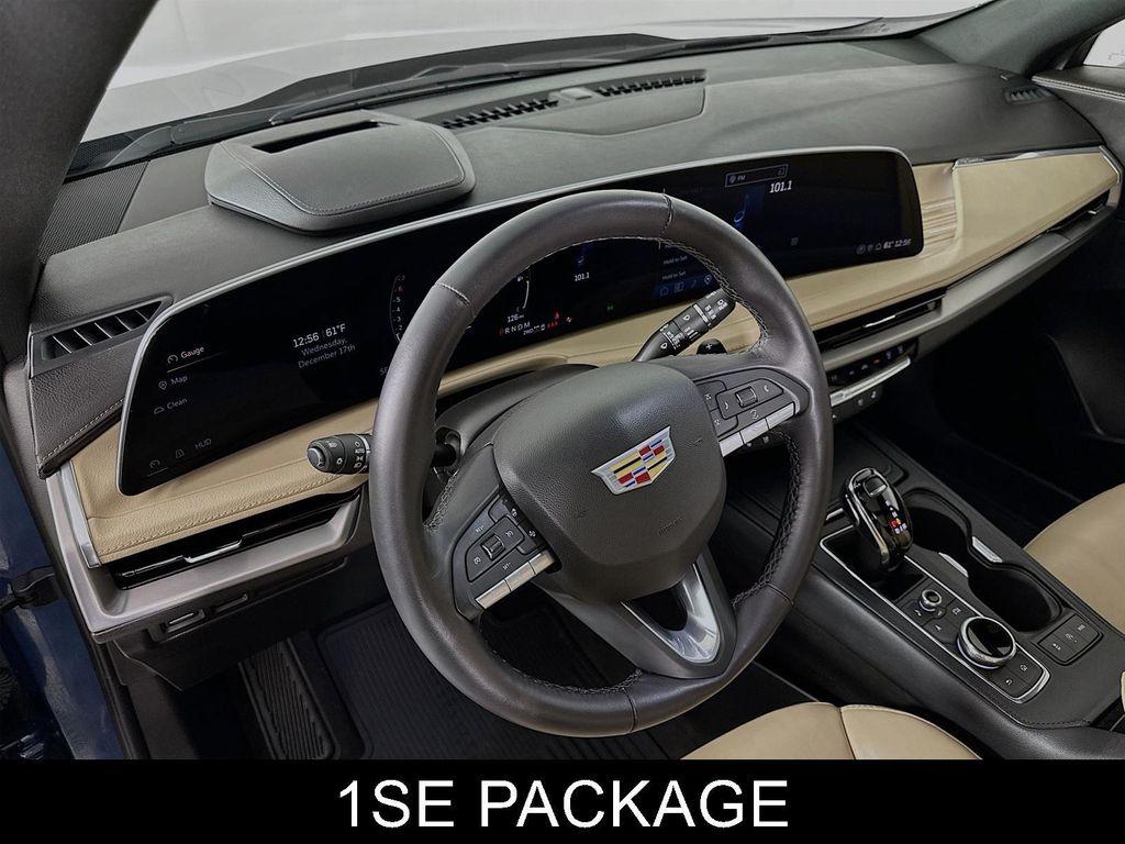 used 2024 Cadillac XT4 car, priced at $33,900