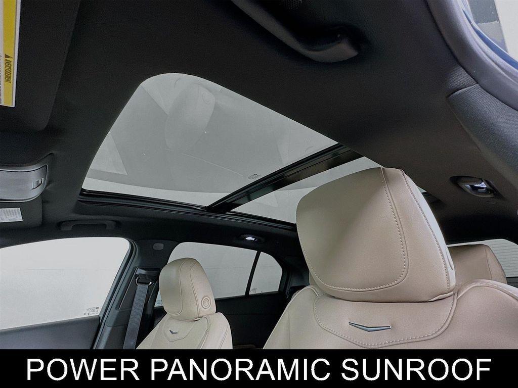 used 2024 Cadillac XT4 car, priced at $33,900