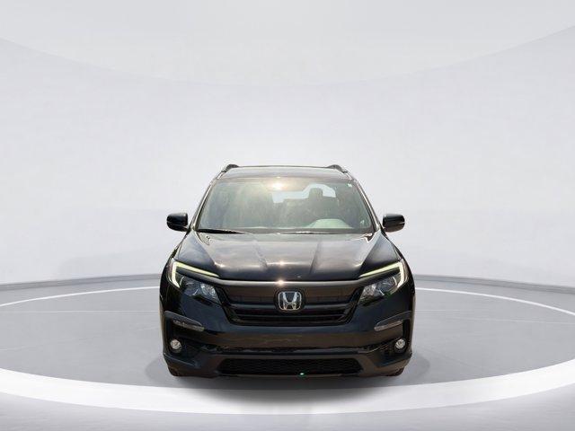 used 2022 Honda Pilot car, priced at $27,716