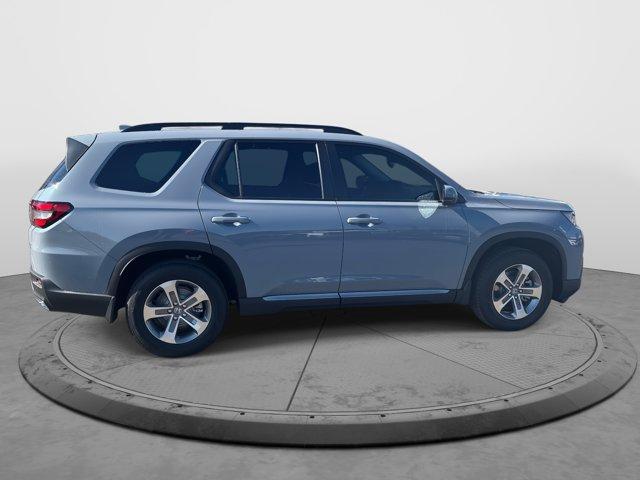 new 2026 Honda Pilot car, priced at $44,658