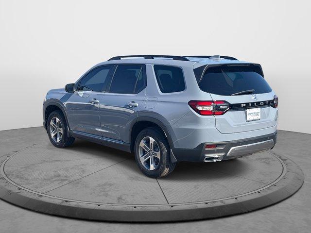 new 2026 Honda Pilot car, priced at $44,658