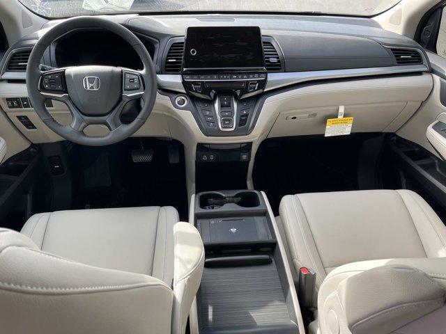 new 2026 Honda Odyssey car, priced at $42,637
