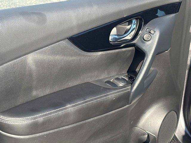 used 2022 Nissan Rogue Sport car, priced at $23,609