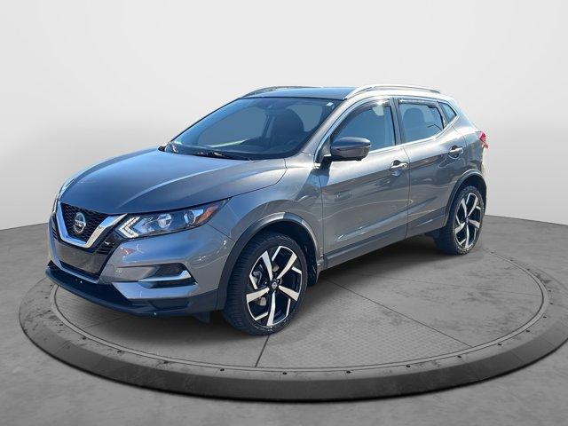 used 2022 Nissan Rogue Sport car, priced at $23,609