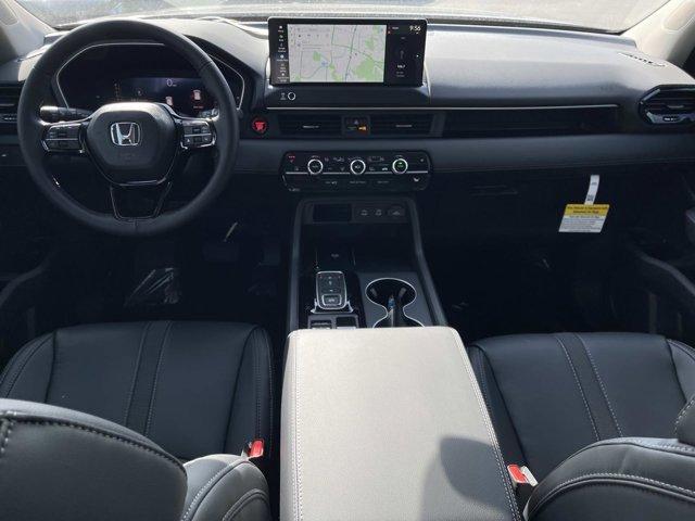 new 2026 Honda Pilot car, priced at $44,231