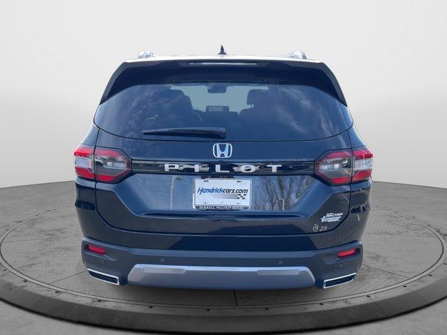 new 2026 Honda Pilot car, priced at $44,231