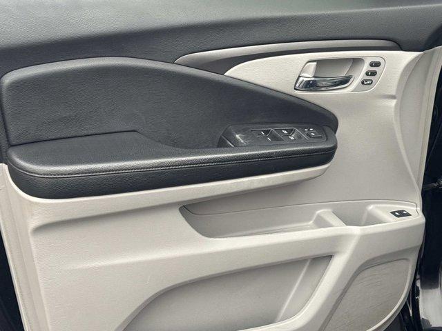 used 2019 Honda Pilot car, priced at $26,904