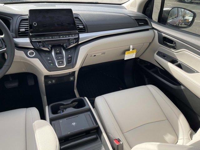 new 2026 Honda Odyssey car, priced at $43,510