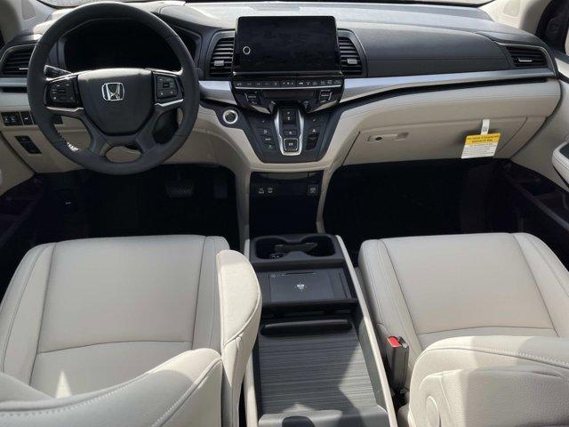 new 2026 Honda Odyssey car, priced at $43,510