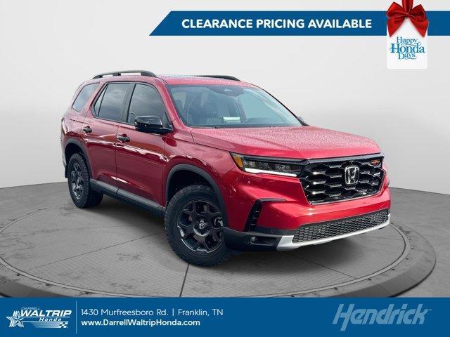 new 2025 Honda Pilot car, priced at $48,264