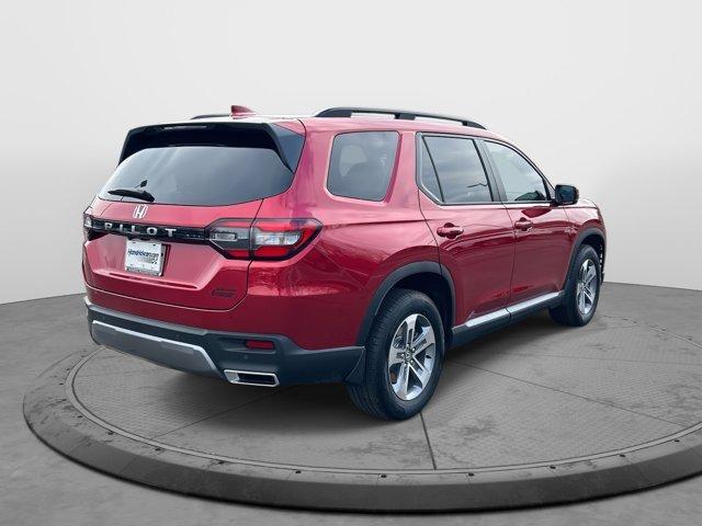 new 2026 Honda Pilot car, priced at $44,658