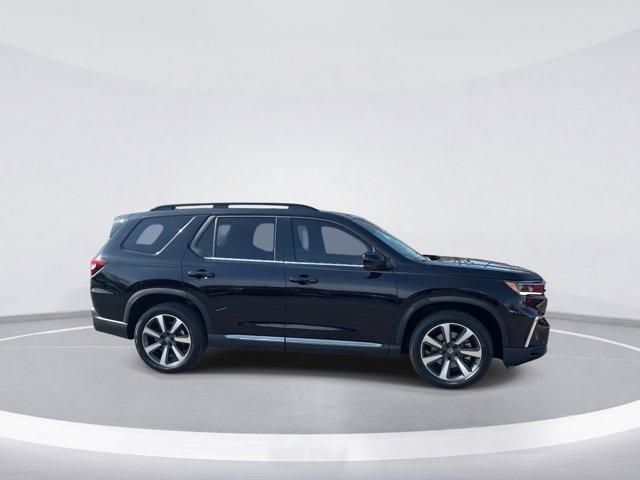 used 2023 Honda Pilot car, priced at $45,586