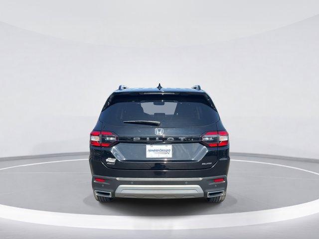used 2023 Honda Pilot car, priced at $45,586