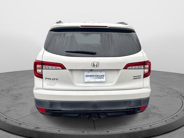 used 2021 Honda Pilot car, priced at $29,998