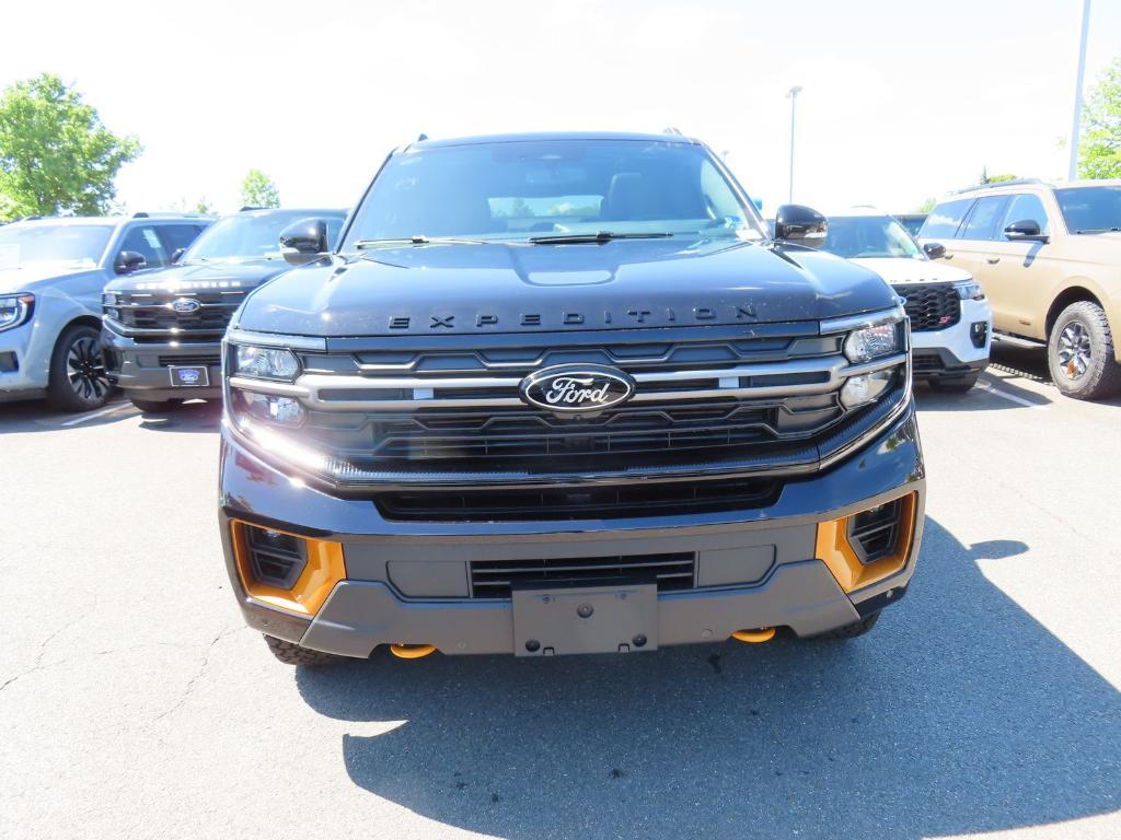 new 2026 Ford Expedition car, priced at $77,410