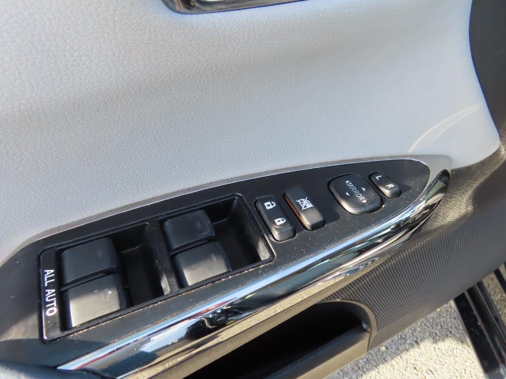 used 2015 Toyota Avalon car, priced at $16,500