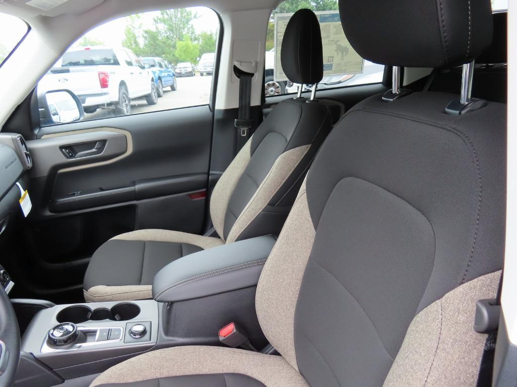 new 2025 Ford Bronco Sport car, priced at $25,901