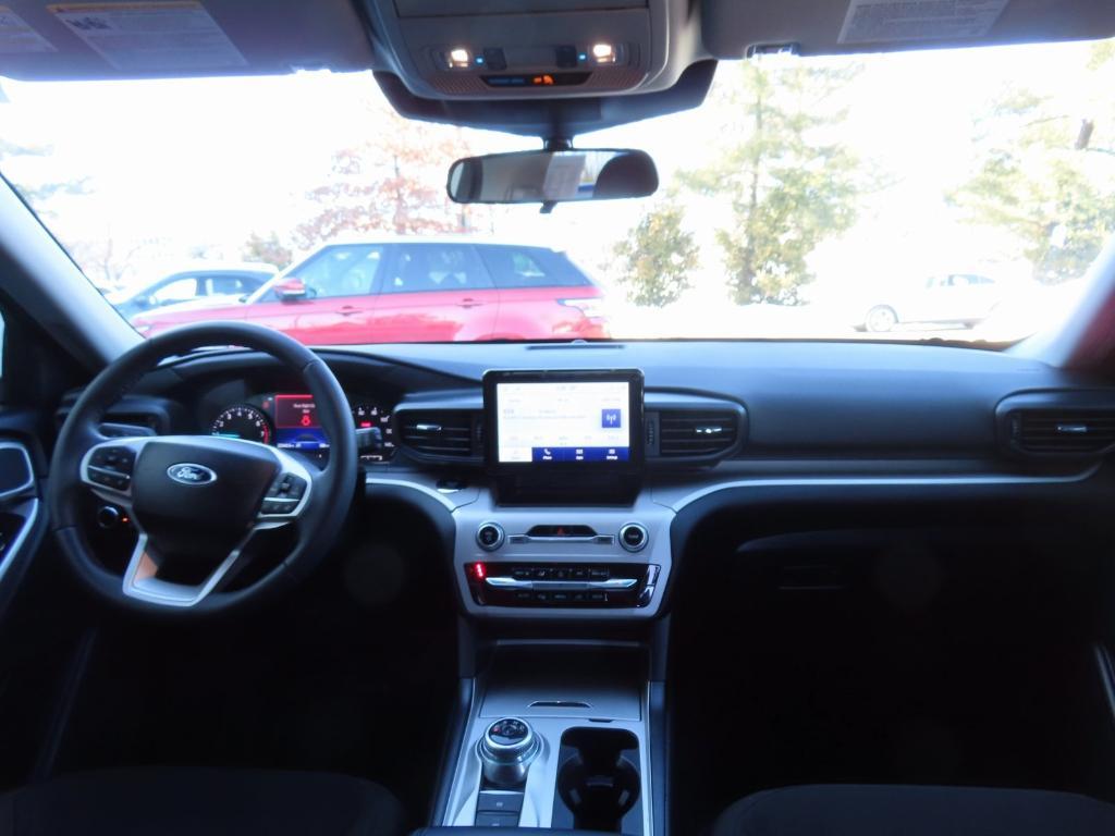 used 2024 Ford Explorer car, priced at $29,000