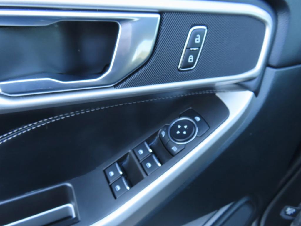 used 2024 Ford Explorer car, priced at $29,000