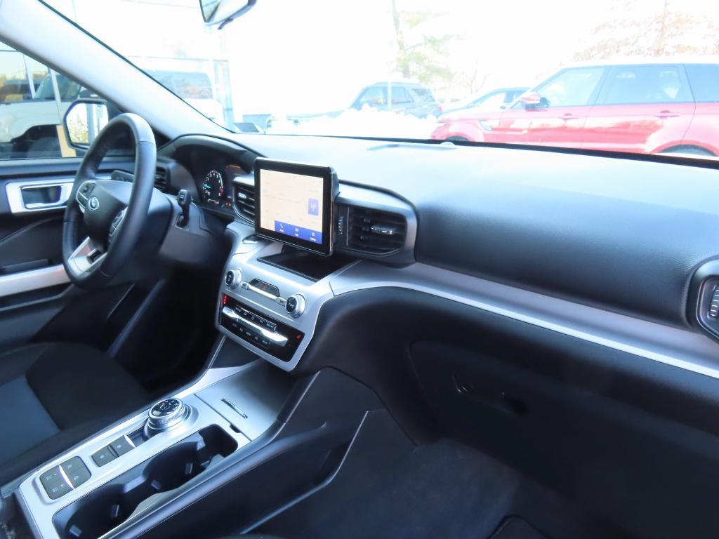 used 2024 Ford Explorer car, priced at $29,000