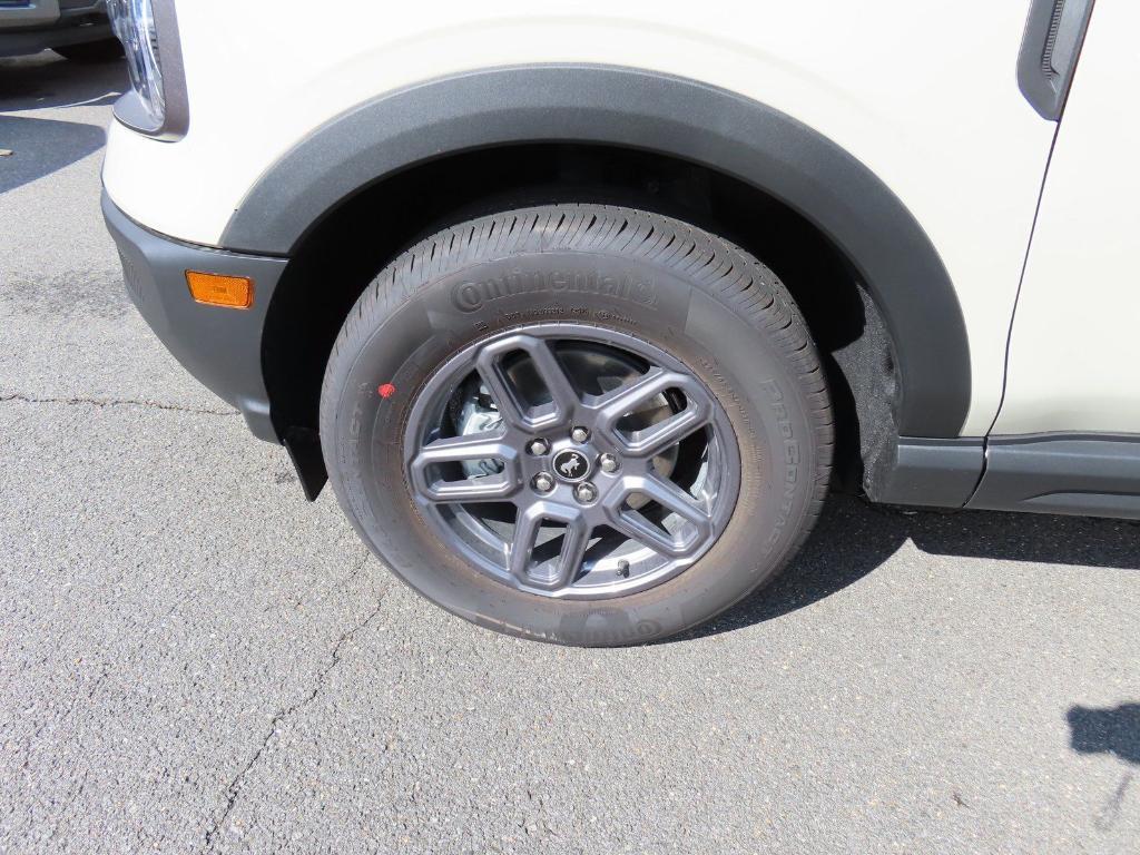new 2025 Ford Bronco Sport car, priced at $27,651