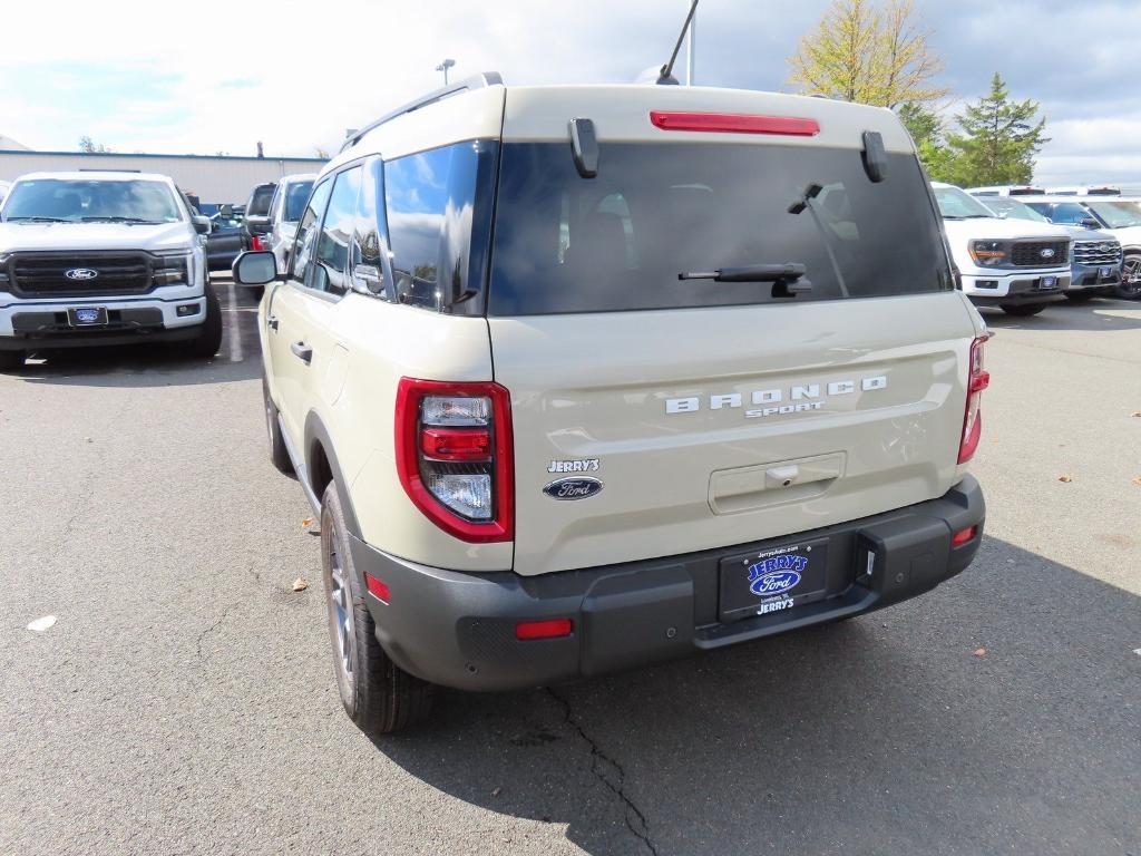 new 2025 Ford Bronco Sport car, priced at $27,651