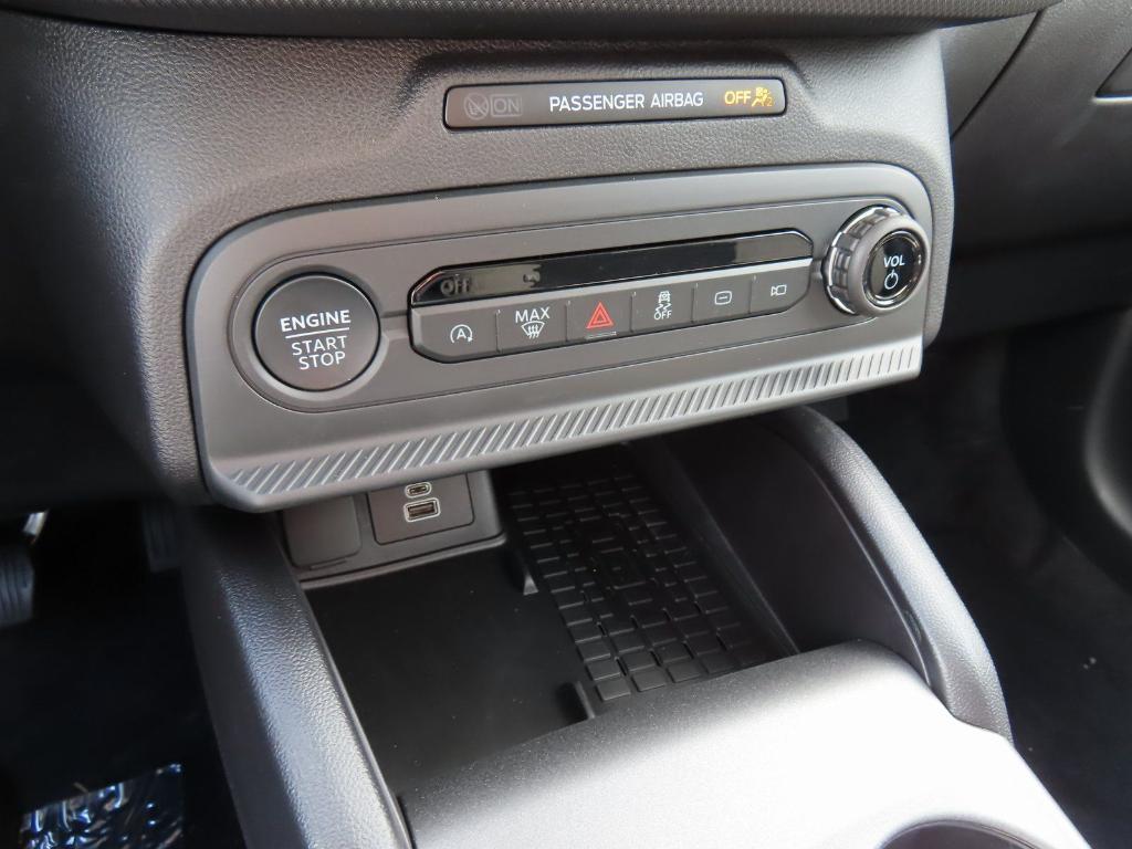 new 2025 Ford Bronco Sport car, priced at $27,651