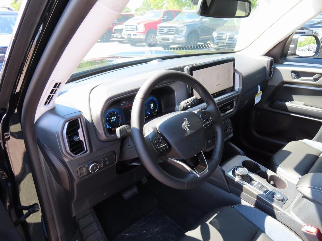 new 2025 Ford Bronco Sport car, priced at $30,528