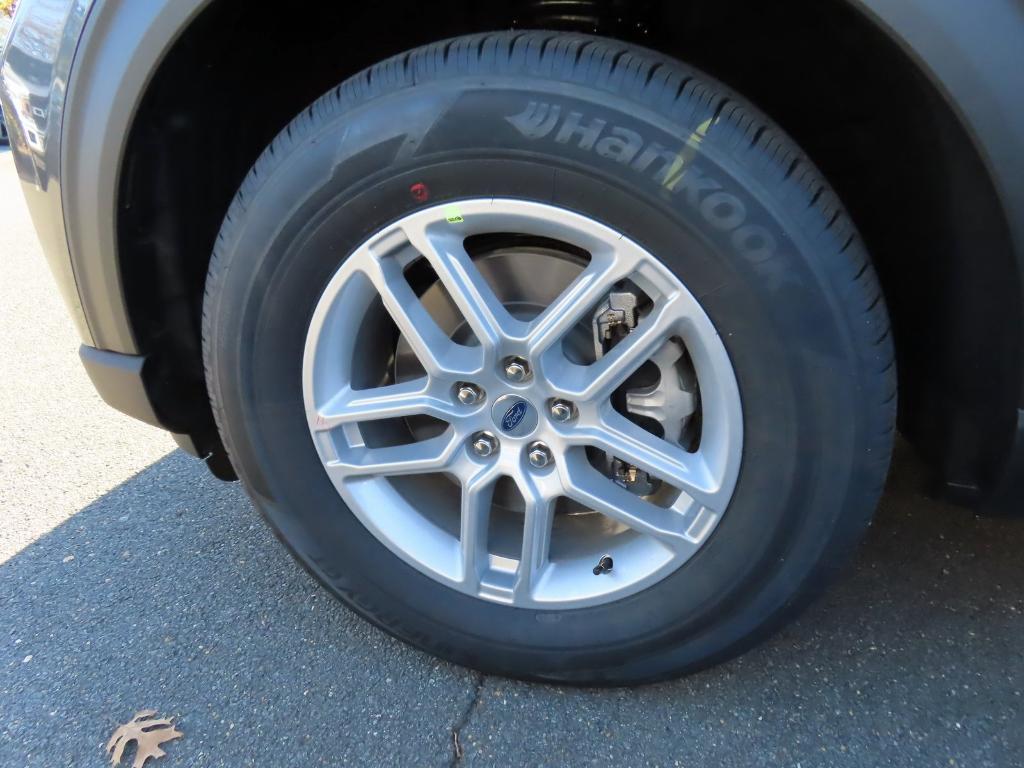 new 2026 Ford Explorer car, priced at $39,331