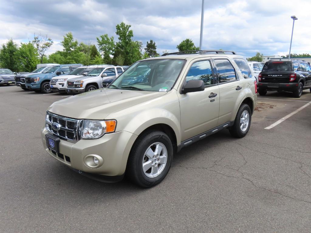 used 2010 Ford Escape car, priced at $6,500