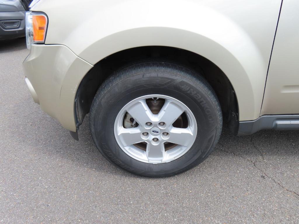 used 2010 Ford Escape car, priced at $6,500
