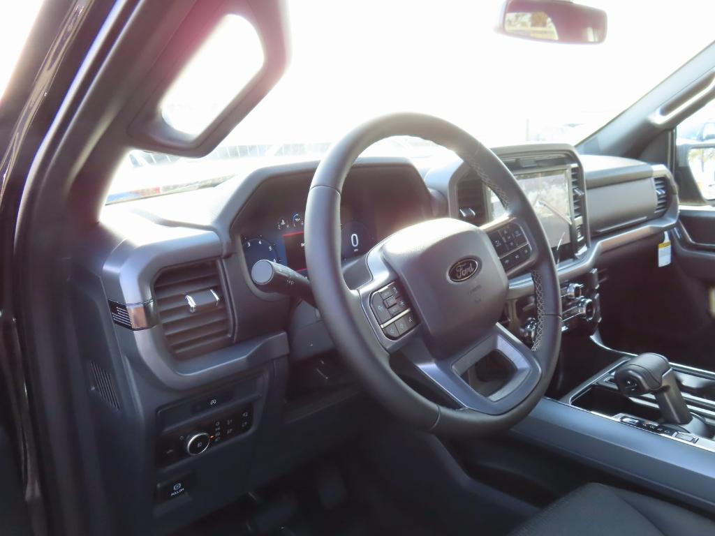 new 2025 Ford F-150 car, priced at $50,125