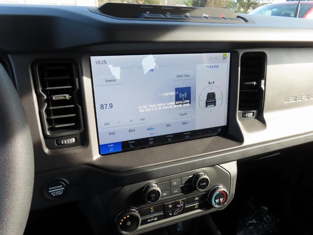 new 2025 Ford Bronco car, priced at $47,884