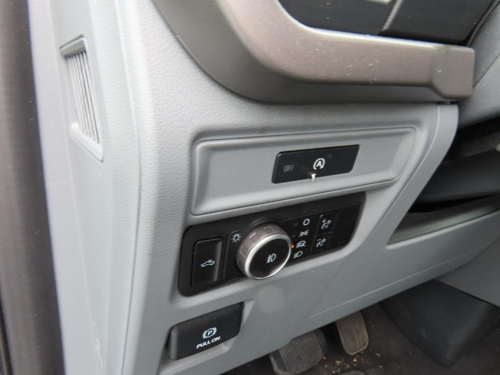 used 2025 Ford F-150 car, priced at $40,646