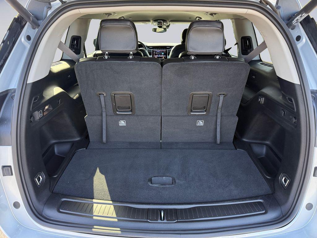used 2023 Jeep Grand Cherokee L car, priced at $33,245