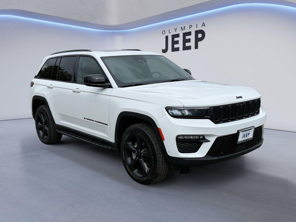 used 2024 Jeep Grand Cherokee car, priced at $34,432