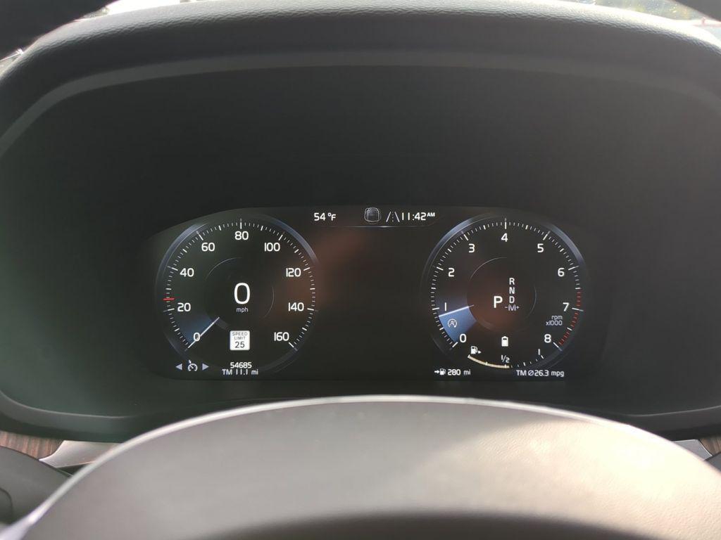 used 2022 Volvo S60 car, priced at $24,998