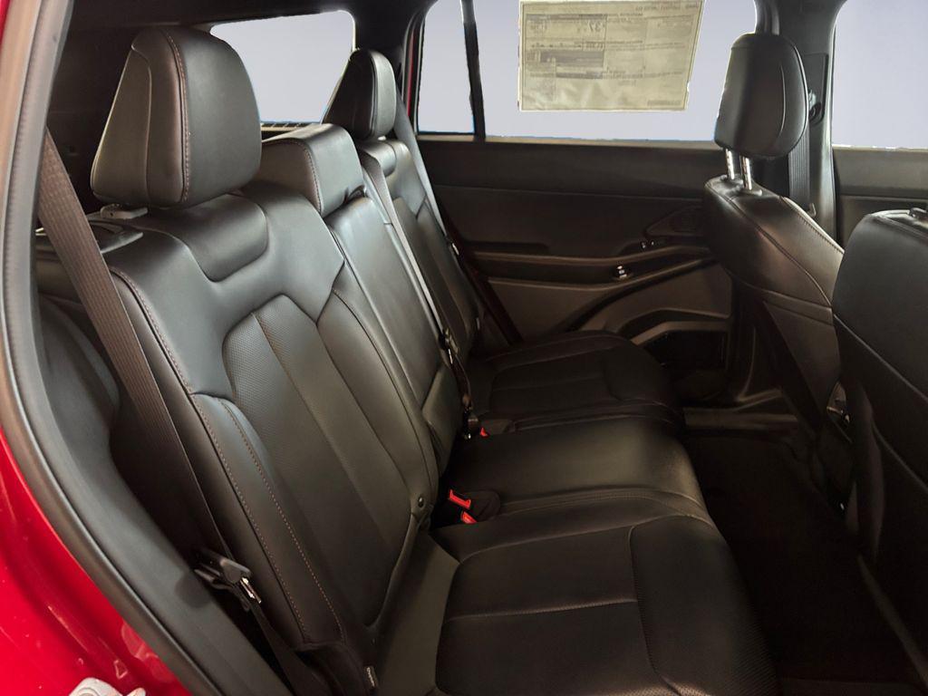 new 2026 Jeep Cherokee car, priced at $43,580