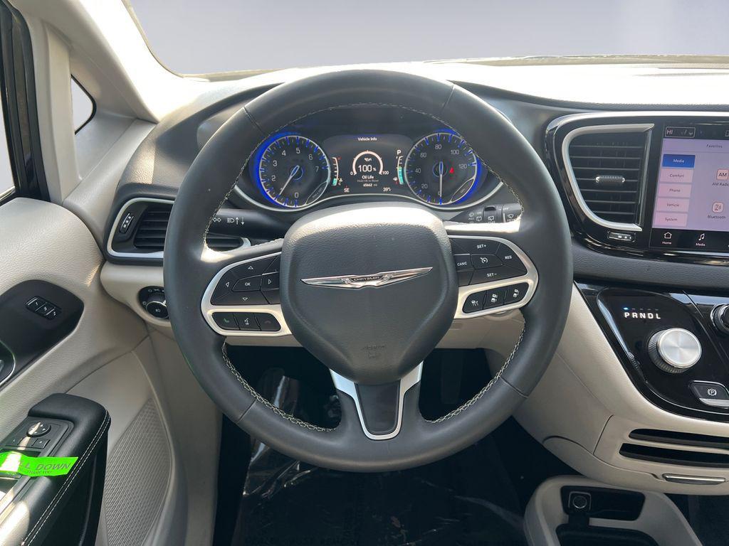 used 2023 Chrysler Pacifica car, priced at $22,998