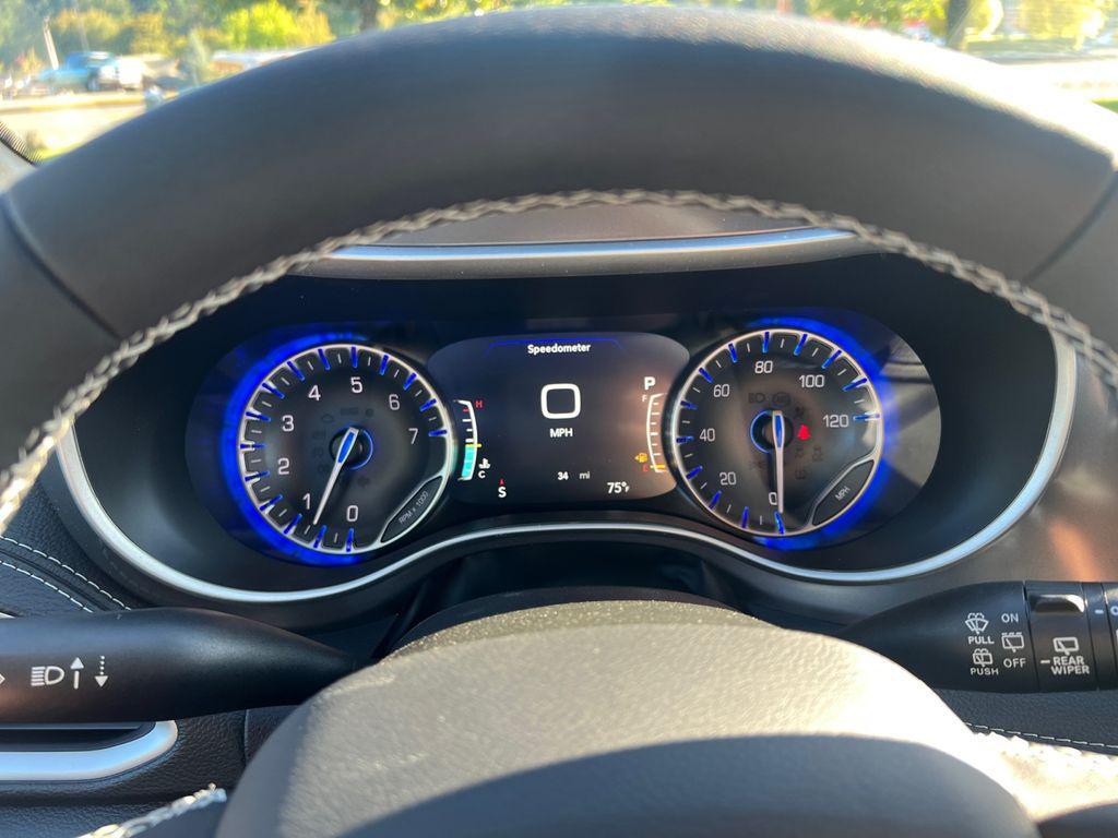 new 2026 Chrysler Pacifica car, priced at $39,381