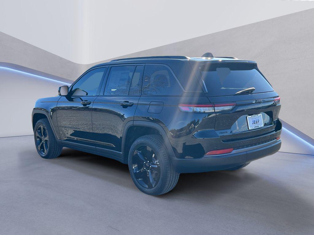 new 2026 Jeep Grand Cherokee car, priced at $47,596